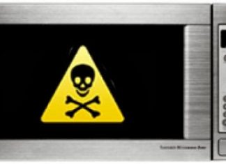 What risks hides the microwave oven?
