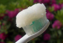 Coconut Oil Is Now Called a “Miracle” Dental Bacteria Killer