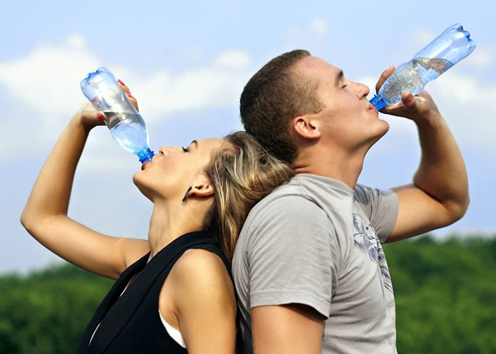 drinking water to stay healthy